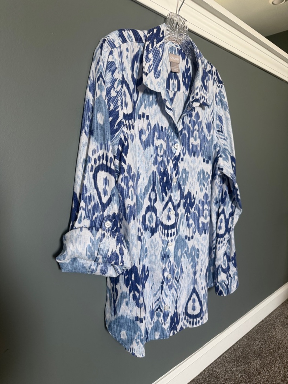 Chico's Blue & White Button Front Shirt